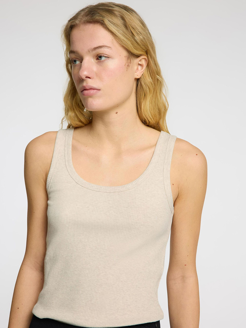 SELECTED FEMME - SLF ANNA U-NECK TANK TOP