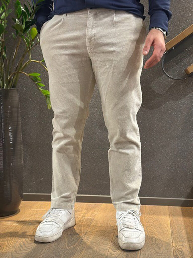 BOSS - CHINO-PLEATED CORD PANTS
