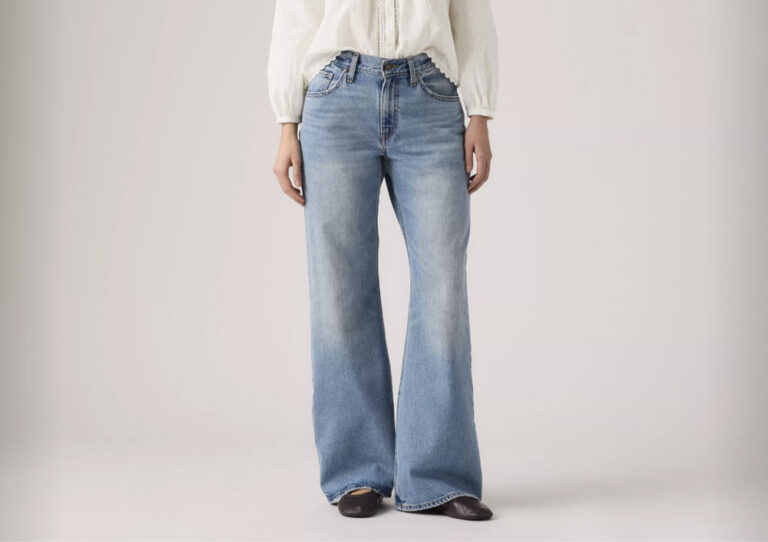 LEVI´S - LOOSE BOOT JEANS